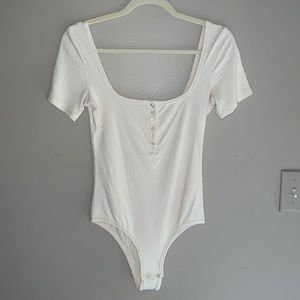 Dani Austin Bodysuit - Amaryllis - cream